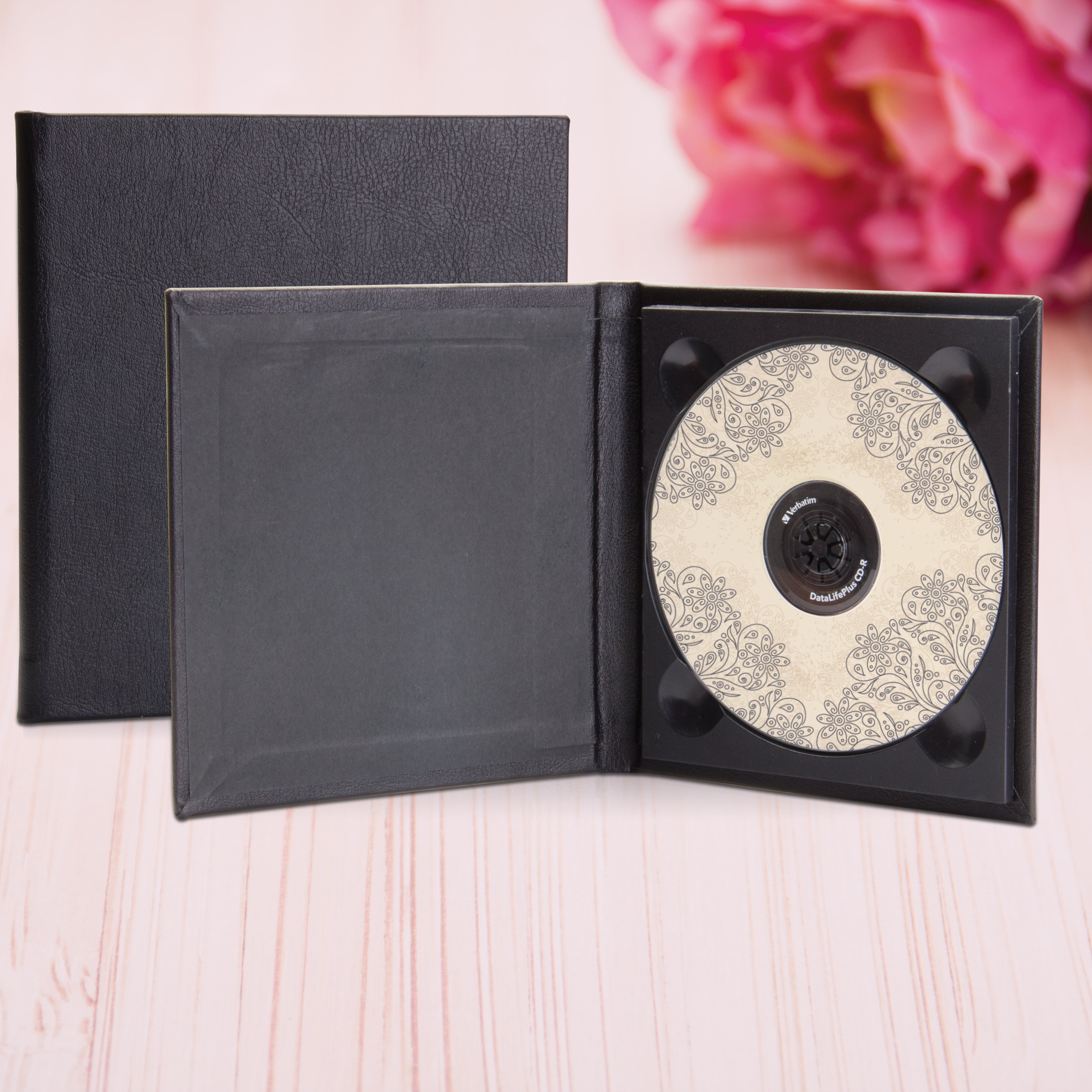 Classic CD/DVD Folio