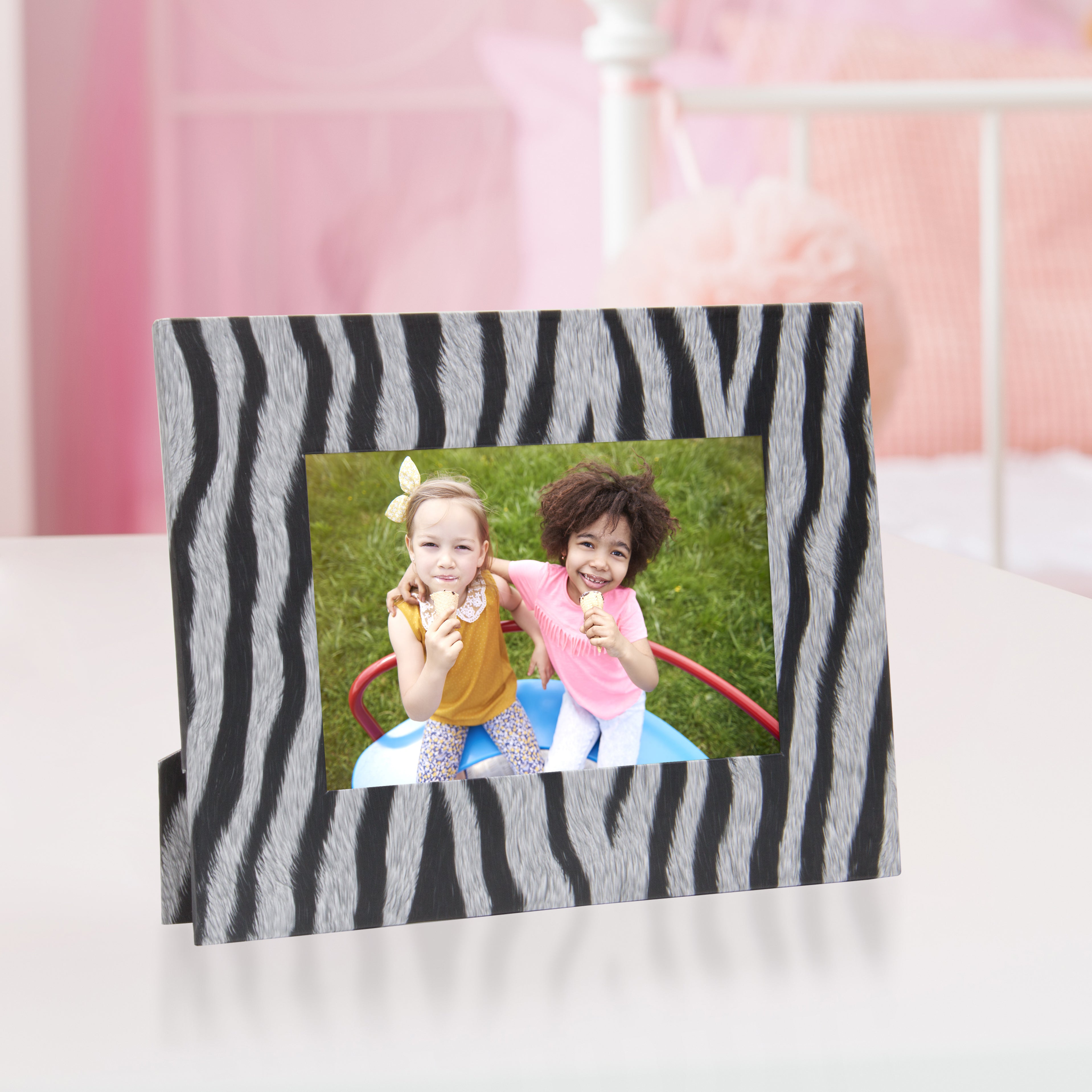 Zebra Paper Picture Frame