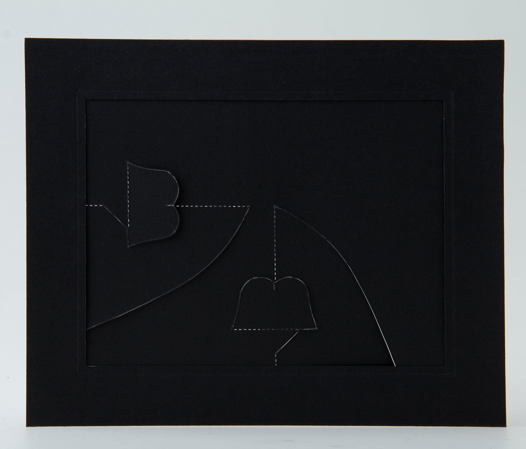 Black 8" x 6" Cardboard Easel Frame