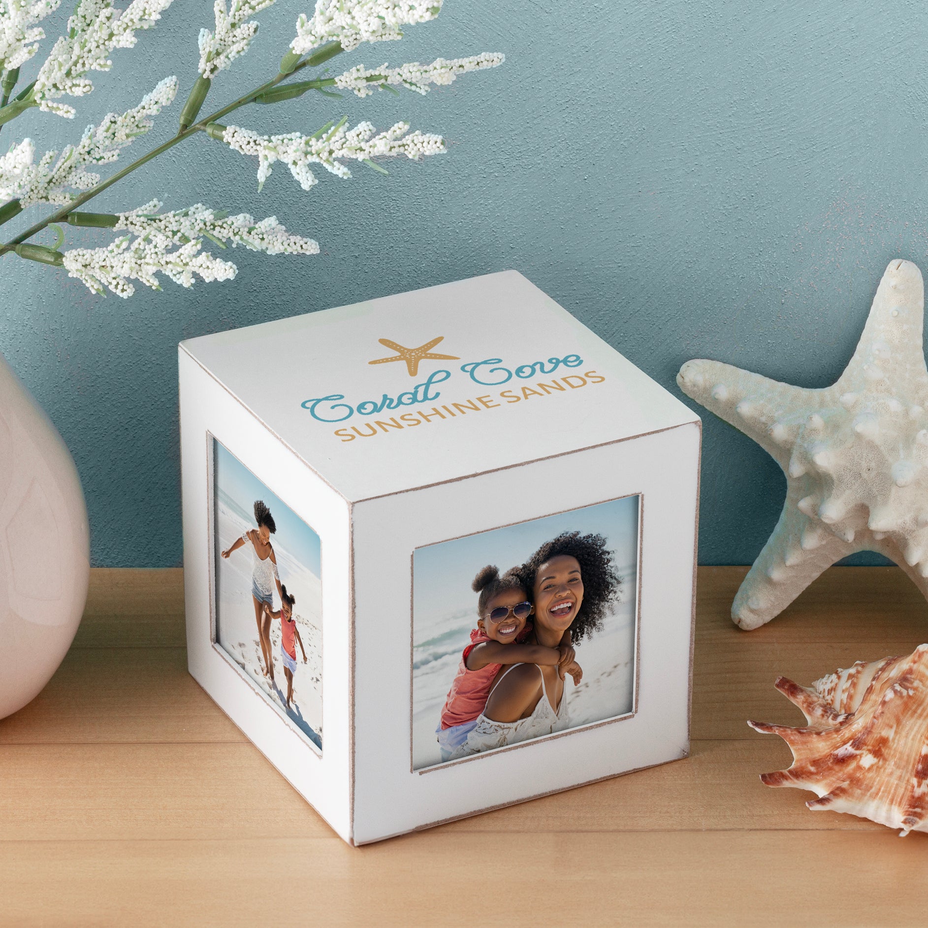 Custom Design Wood Photo Cube