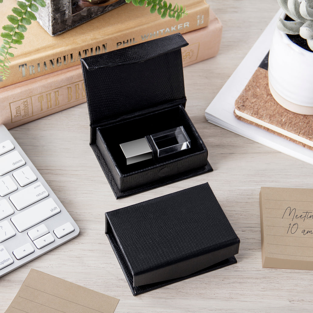 Wholesale Jump Drive Boxes - Basic Flash Drive Box — Neil